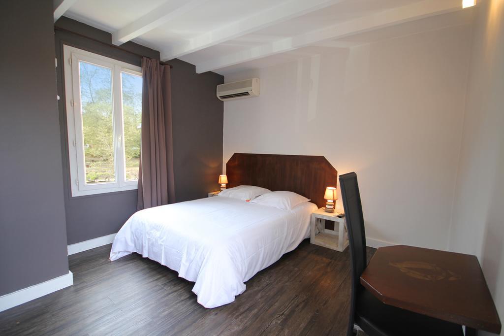 O Villagio Hotel Villeneuve-Loubet Pokoj fotografie